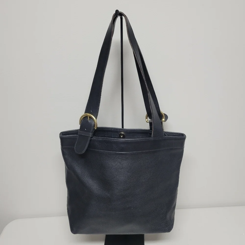 Vintage Coach Lafayette Leather Shoulder Bag #4140.